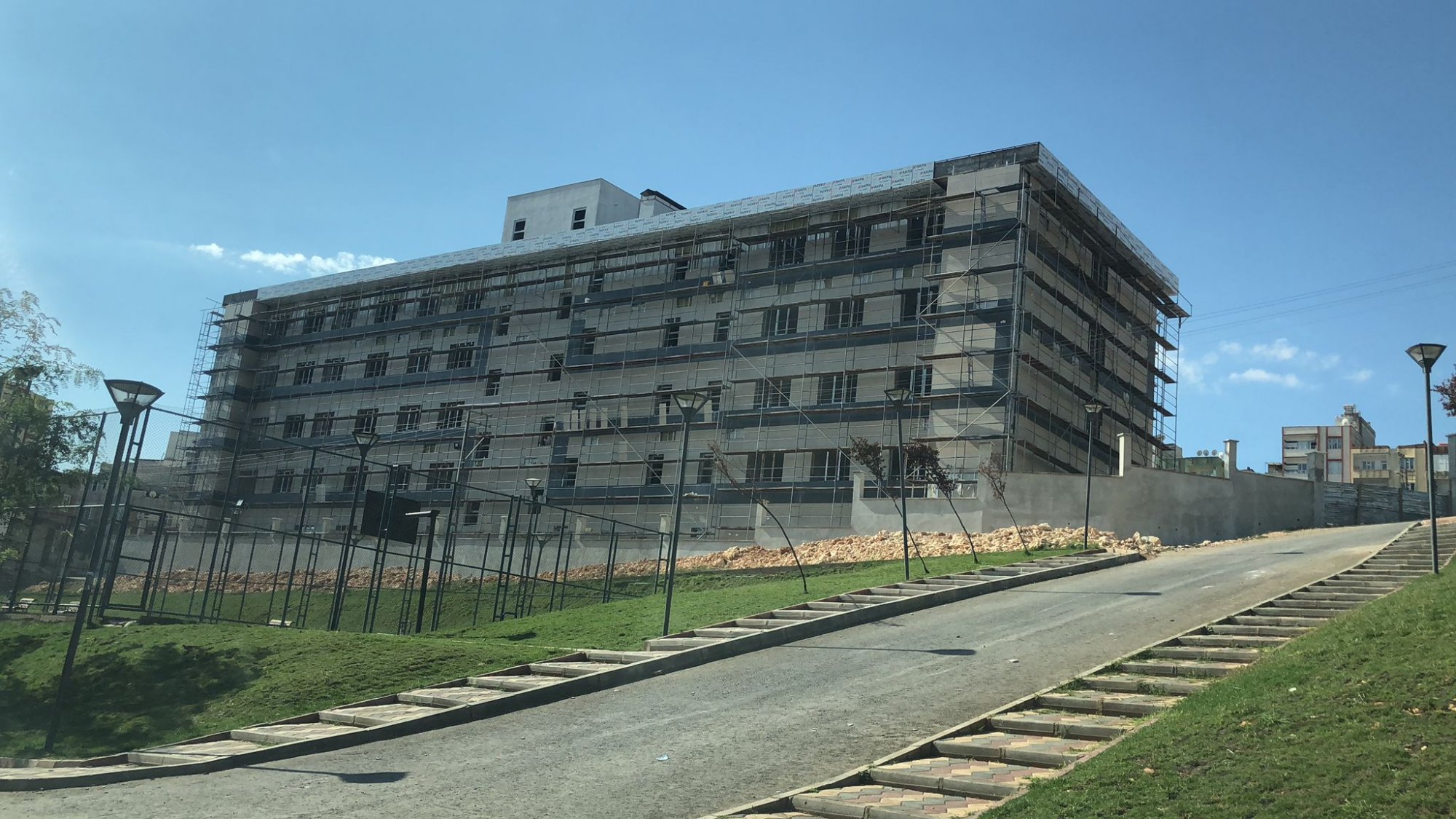 Gaziantep 32 Dersli Okul-1